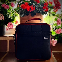 Funda cadrada negra con detalles en vermello para pandeireta - Imaxe 1